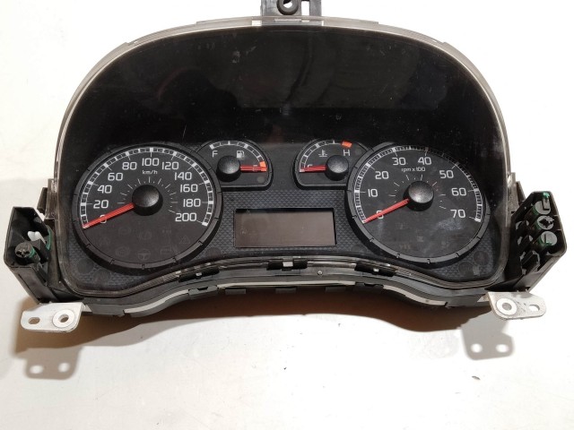 199439 Fiat Panda II. 2003-2012 óracsoport (kilóméteróra) a képen látható sérüléssel 51810208