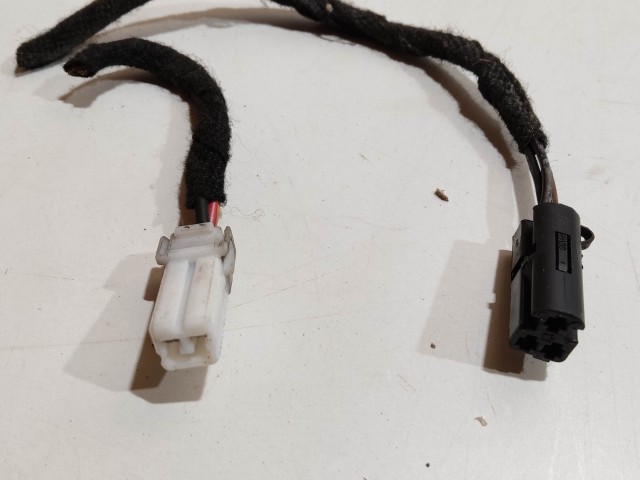 199460 Alfa Romeo GT 2003-2010 csomagtérajtó zár, elektromos csatlakozó 50507567