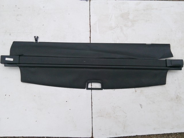 198889 Opel Astra H 2004-2014 kombi kalaptartó, a képen látható sérüléssel