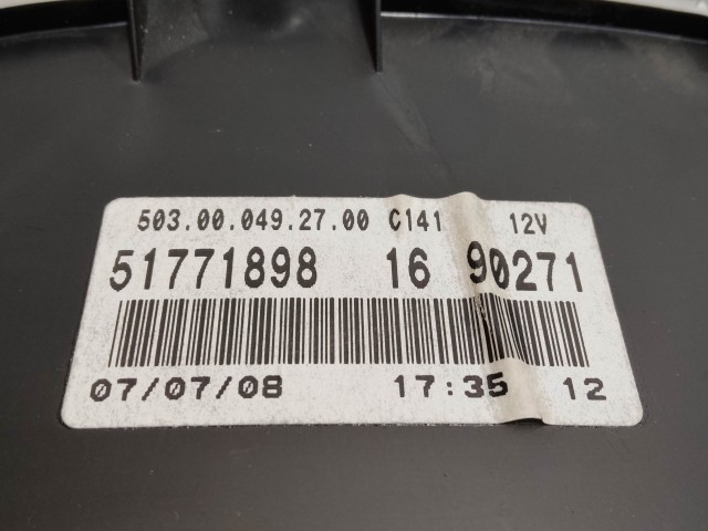 199472 Fiat Panda II. 2003-2012 óracsoport (kilóméteróra) a képen látható sérüléssel 51771898