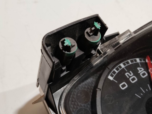 199472 Fiat Panda II. 2003-2012 óracsoport (kilóméteróra) a képen látható sérüléssel 51771898