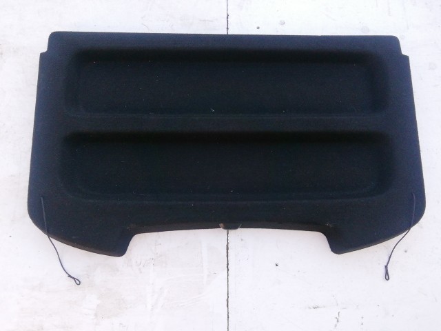 198919 Dacia Sandero II. 2012-2020 kalaptartó, a képen látható sérüléssel