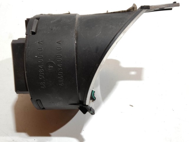 Alfa Romeo 156 Crosswagon fordulatszámmérő,  a képen látható sérüléssel