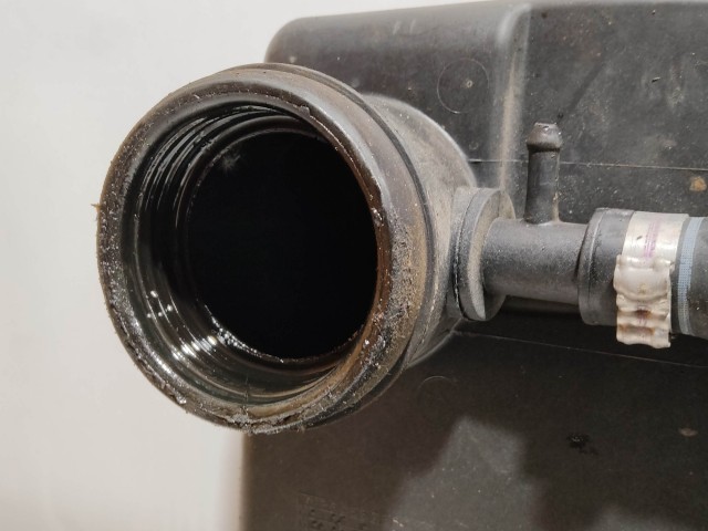 199513 Fiat Grande Punto 1,2-1,4 8v benzin légszűrőház 51773400