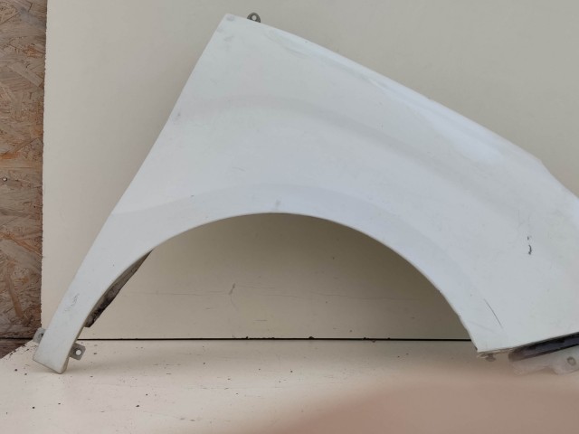 199592 Opel Combo D 2012-2018, Fiat Doblo 2009-2015  Jobb első fehér színű sárvédő 51822254