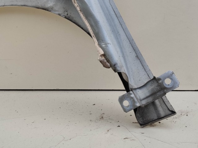 199593 Opel Combo D 2012-2018, Fiat Doblo 2009-2015  Jobb első fehér színű sárvédő 51822254