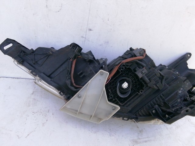 198988 Peugeot 4007 2007-2012 Jobb első Xenon Fényszóró, a képen látható matt plexivel!!!!