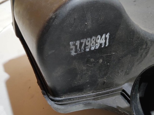 199648 Fiat Grande Punto, Linea, Fiorino, Qubo 1,3 16v Diesel égszűrőház 51798941