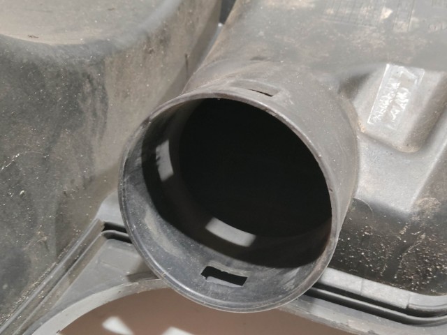 199648 Fiat Grande Punto, Linea, Fiorino, Qubo 1,3 16v Diesel égszűrőház 51798941