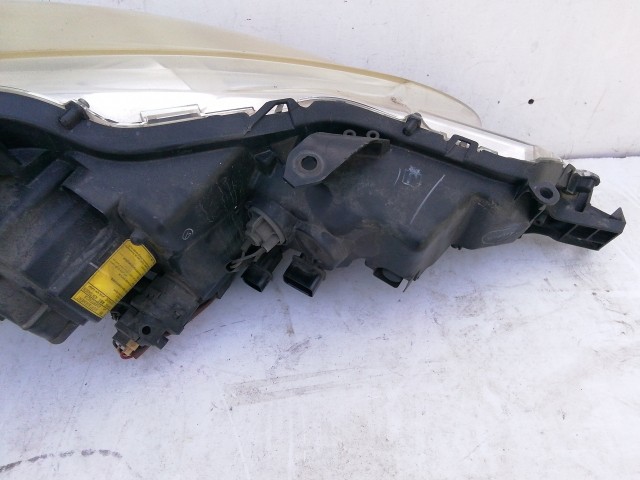 198985 Peugeot 4007 2007-2012 bal első Xenon Fényszóró, a képen látható matt plexivel!!!!