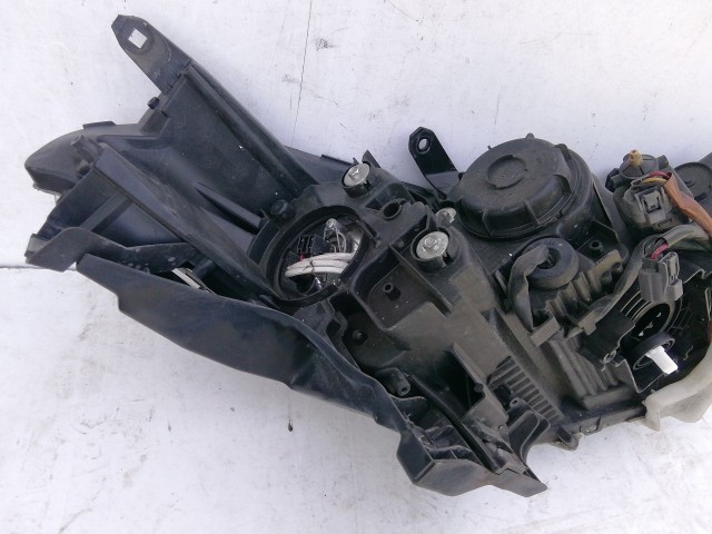 198985 Peugeot 4007 2007-2012 bal első Xenon Fényszóró, a képen látható matt plexivel!!!!