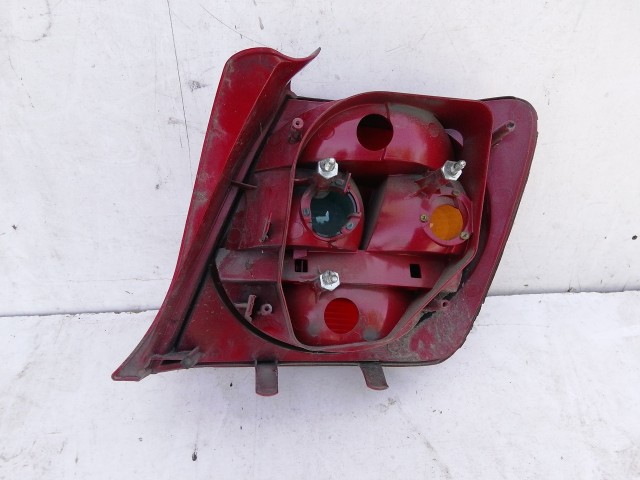 198984 Fiat Stilo 2003-2007 5 ajtós bal hátsó lámpa, izzófoglalat nélkül!!!