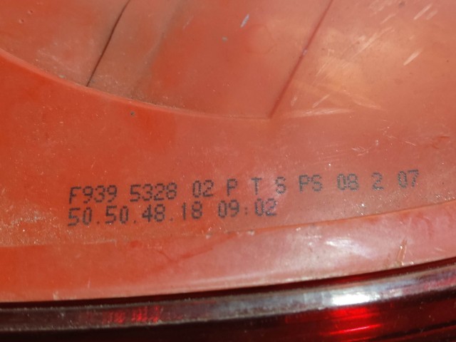 199926 Alfa Romeo 159 2005-2011 jobb hátsó külső lámpa, izzófoglalat nélkül!! 