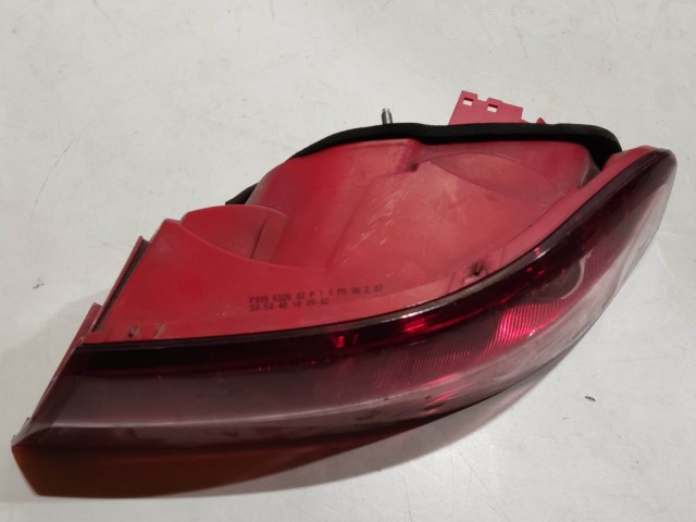 199926 Alfa Romeo 159 2005-2011 jobb hátsó külső lámpa, izzófoglalat nélkül!! 