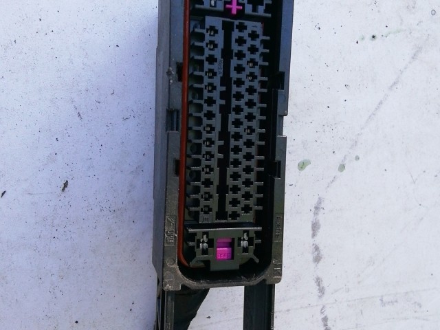 199892 Skoda Superb II. 2009-2015 Abs elektromos csatlakozó 10.0212-0561.4 , 1K0614517CB , 1K0907379AT