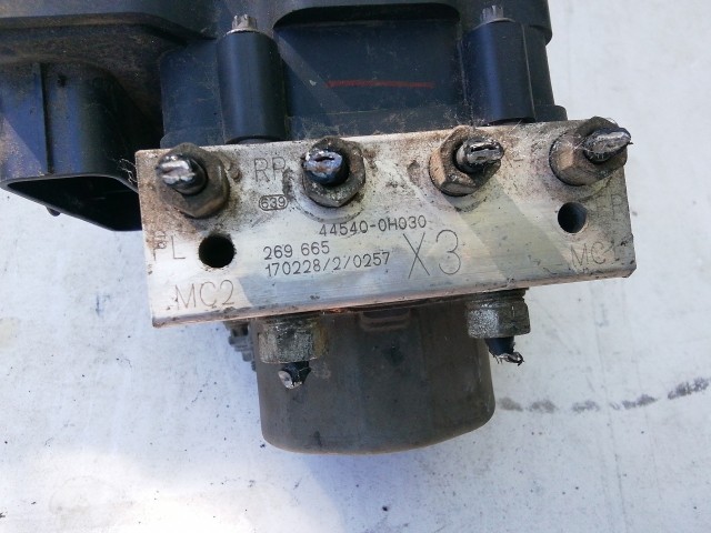 Toyota Aygo 2005-2014 Abs 44540-0H030