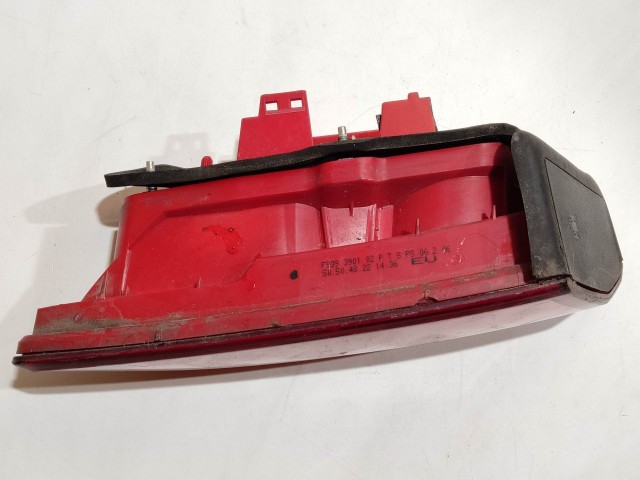 200088 Alfa Romeo 159 2005-2011 bal hátsó belső lámpa, izzófoglalat nélkűl!