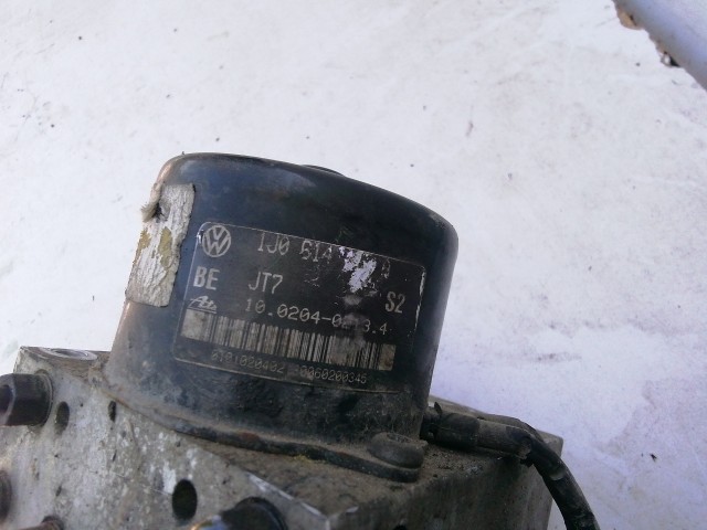 Volkswagen Golf IV. 1997-2005 Abs, a képen látható sérüléssel 1J0907379AF 