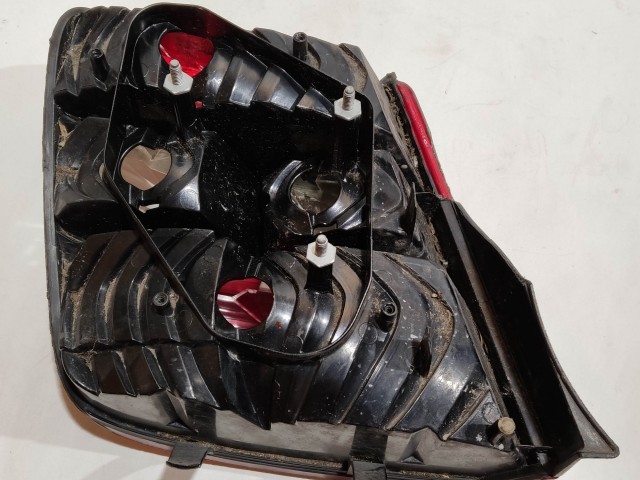 200102 Fiat Stilo 2001-2003 5 ajtós jobb hátsó lámpa, a képen látható sérüléssel