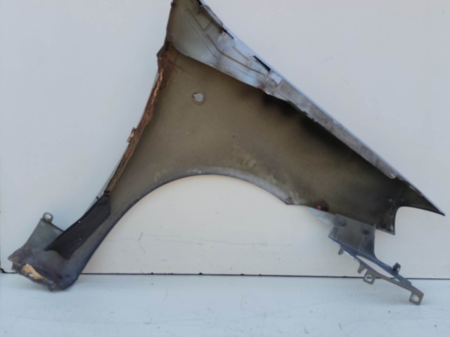 200127 Fiat Punto III. 2003-2010 Bal első sárvédő 46849395