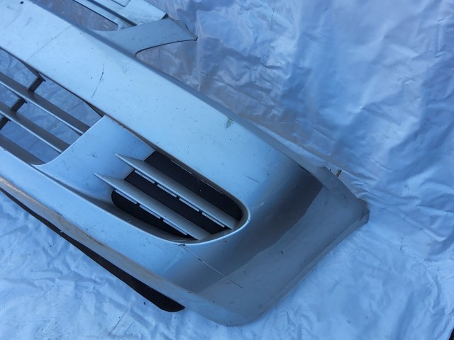 200152 Fiat Multipla 2004-2010 első lökhárító, a képen látható sérüléssel