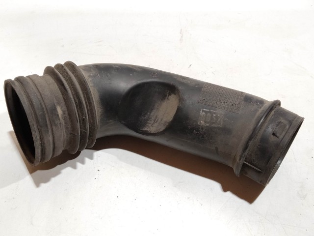 Fiat Bravo 2007-2014 2007-2009 Levegőcső  Használt  légbeömlőből a légszűrőházba 51793200