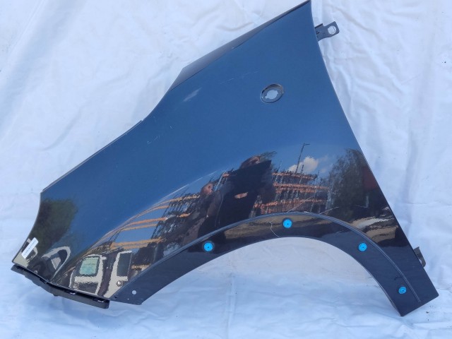 200193 Fiat 500L 2012-2022 bal első sárvédő 51976574