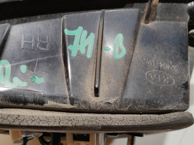 200392 Kia Rio 2011-2017  jobb hátsó külső lámpa 92404-1W2