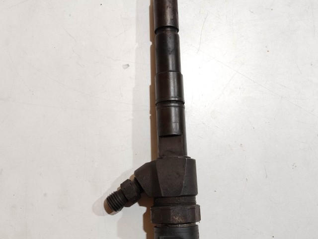 200410 Alfa Romeo 147, 156, 159, Gt, Fiat Croma, Bravo, Stilo 1,9 16v Diesel injektor 55198218 , 0445110391 sorszám: 2207 1009