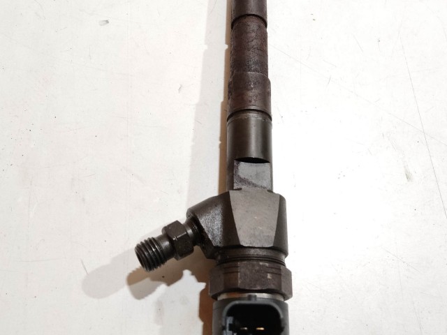 200415 Alfa Romeo 147, 156, 159, Gt, Fiat Croma, Bravo, Stilo 1,9 16v Diesel injektor 55198218 , 0445110391 sorszám: 2203 3975