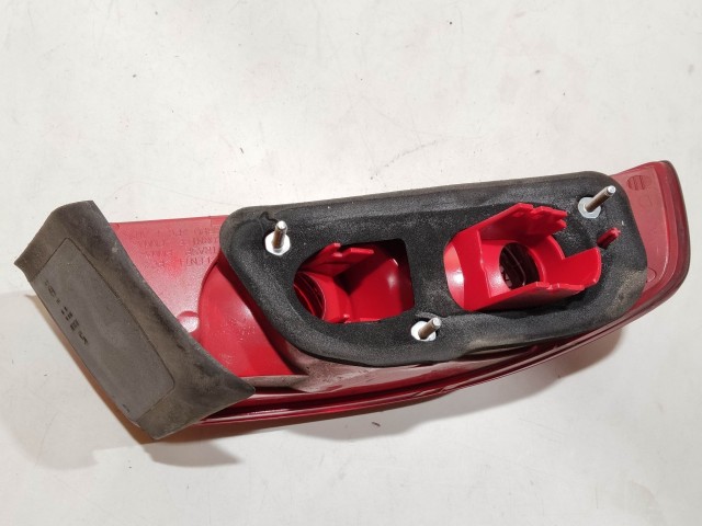 200487 Alfa Romeo 159 2005-2011 jobb hátsó külső lámpa, izzó foglalat nélkül 50504818