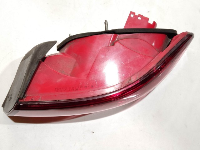 200488 Alfa Romeo 159 2005-2011 jobb hátsó külső lámpa, izzó foglalat nélkül 50504818