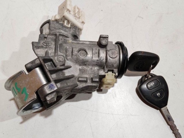 Toyota Yaris III. 2010-2014 2010-2014 Gyújtáskapcsoló Használt Indítókulcsokkal