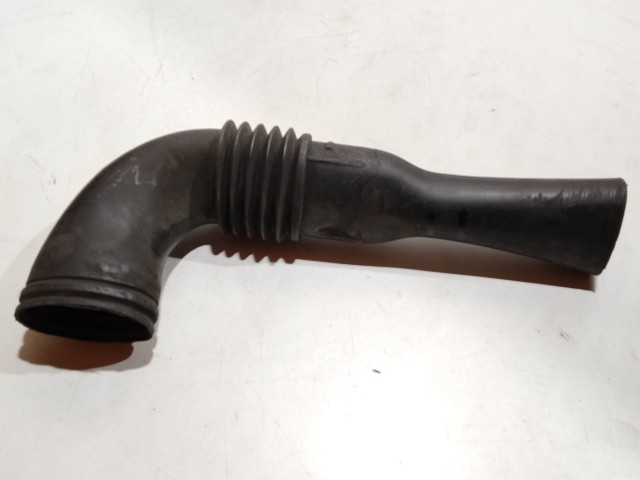 Fiat Bravo 2007-2014 1,4 16v benzin levegőcső, zárhídról a légszűrőházba 51793200