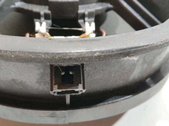 Lancia Ypsilon II. 2003-2011 2003-2011 Hangszóró Használt Bal Első
