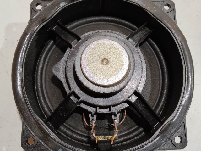 Lancia Ypsilon II. 2003-2011 2003-2011 Hangszóró Használt Bal Első