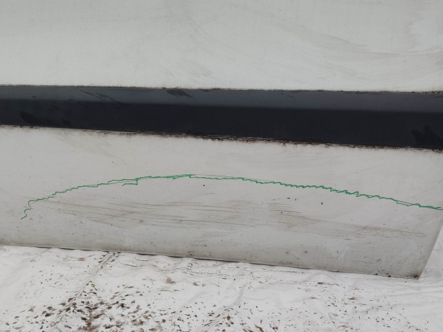 200666 Fiat Doblo 2009-2022 bal első ajtó, a képen látható sérüléssel