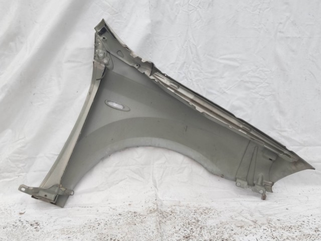 200670 Fiat Croma  2005-2008 bal első sárvédő 51730679