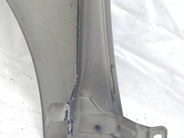 200681 Fiat Croma  2005-2008 jobb első sárvédő, a képen látható sérüléssel