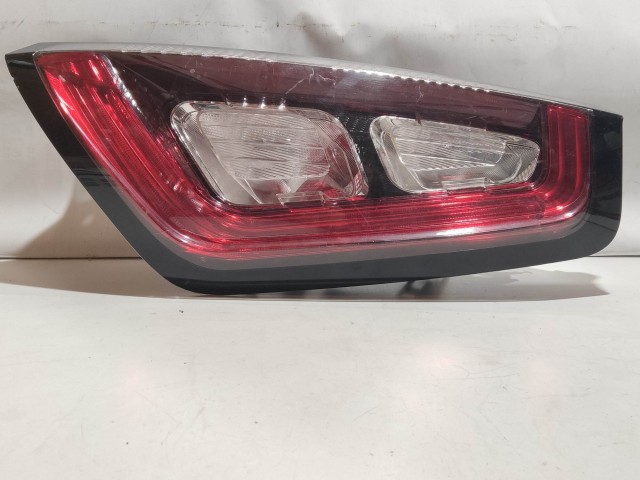 200691 Fiat Punto Evo jobb hátsó lámpa, ovál csatlakozós, izzó foglalat nélkül 51927094