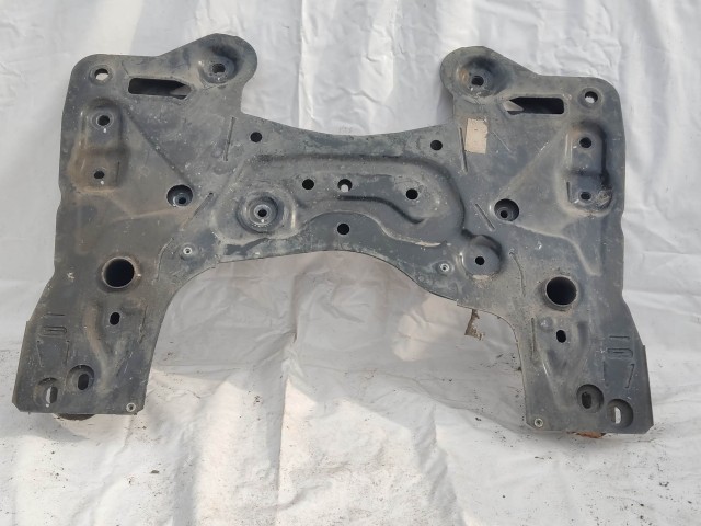 200713 Alfa Romeo Giulietta 2010-2020 első segédalváz (bölcső) 50522154