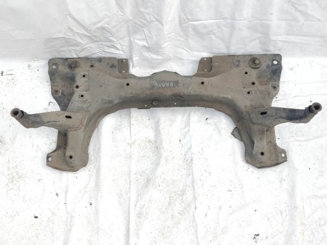 200717 Alfa Romeo, Fiat, Lancia első (segédalváz), bölcső 51796179