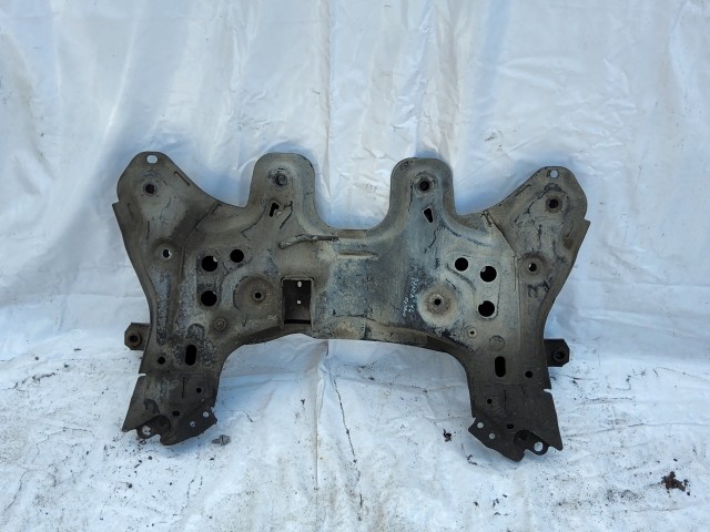 200755 Fiat Panda III. 2012-2024 első segédalváz (bölcső)