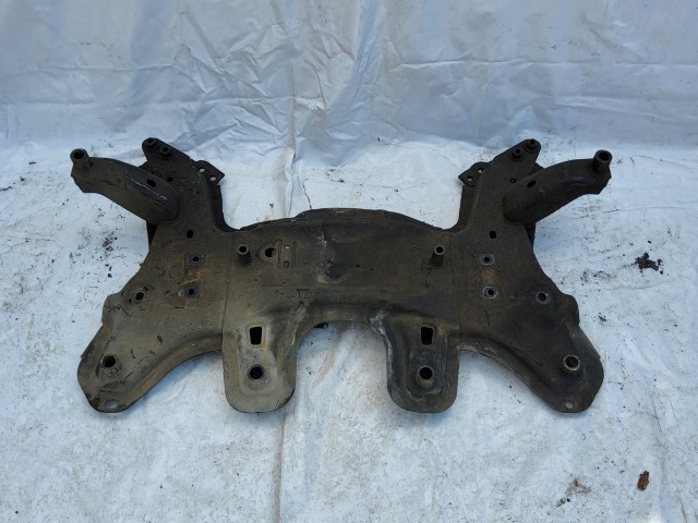 200755 Fiat Panda III. 2012-2024 első segédalváz (bölcső)