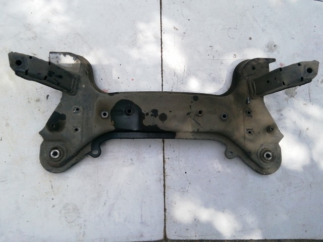 200285 Lancia Delta 2008-2014 első segédalváz (bolcső) Diesel kivitel 51804490	