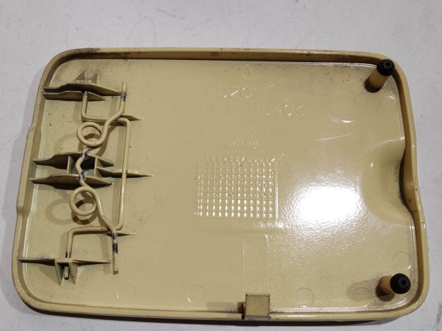 200785 Fiat Panda II. 2003-2012 sárga színű tankajtó, zsanér nélkűl!!