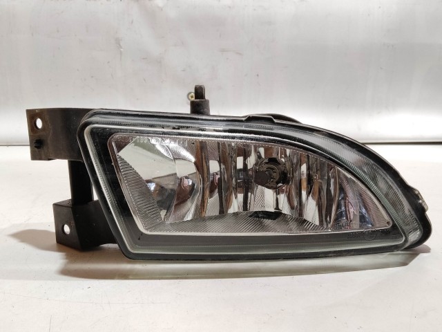 200800 Lancia Delta, Fiat Croma, Tipo, Bravo jobb első ködlámpa 51775551