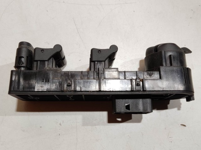 200803 Alfa Romeo 159 2005-2011 4x bal első ablakemelő kapcsoló