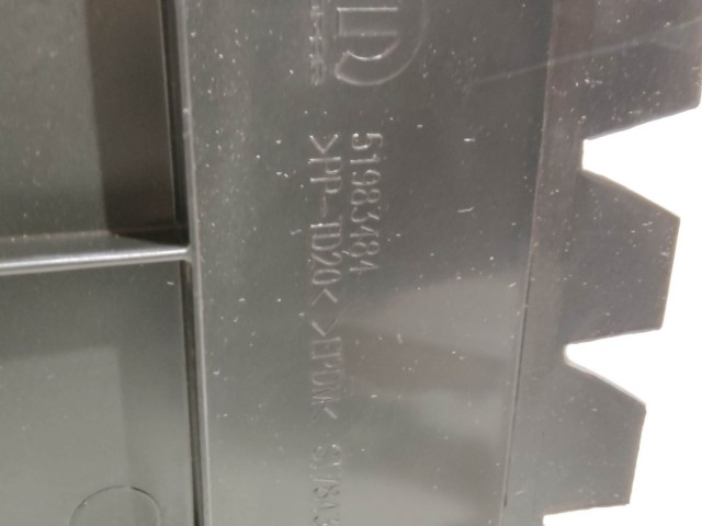 Fiat Tipo 2015- gyári új hűtőlégterelő 51983484