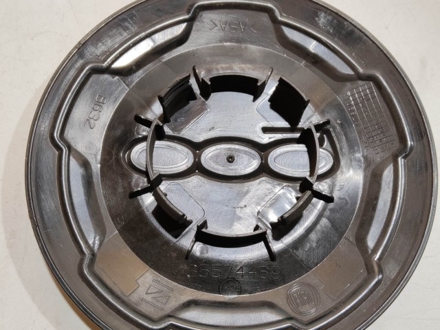 201092 Fiat 500 L 2012-2022 Felni közép kupak 735574469